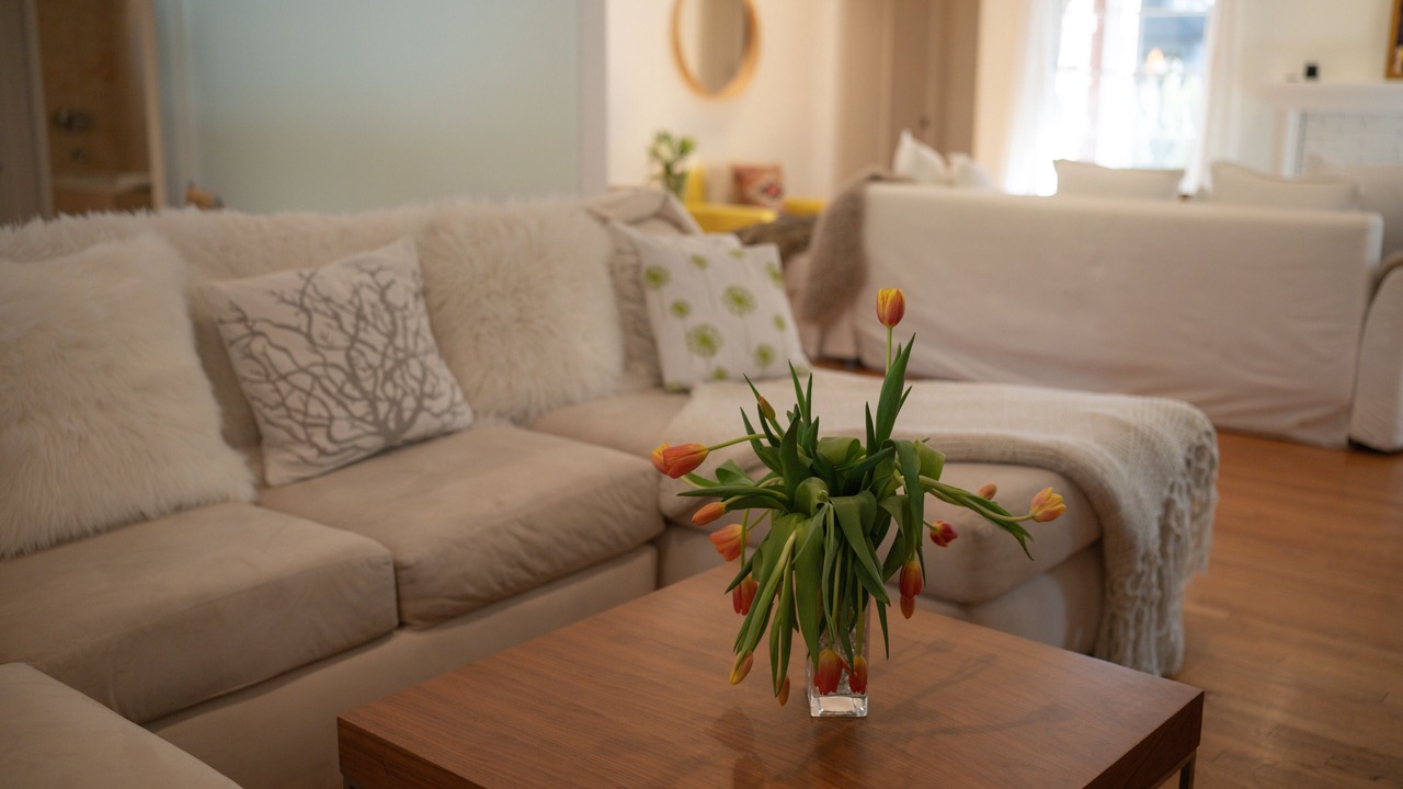 Photo of Bedroom in Woodland Hills
