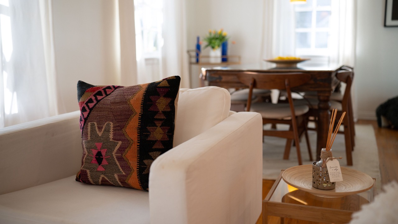 Photo of Livingroom in Woodland Hills