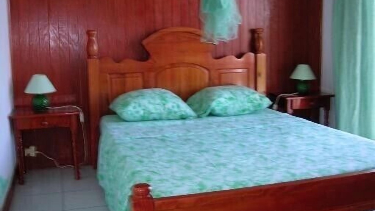 Photo of Bedroom in Pointe-Noire
