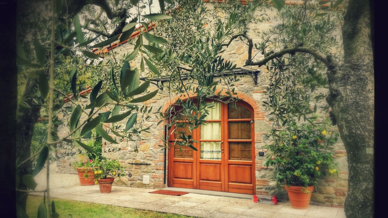 Photo of Outdoor in Matraia