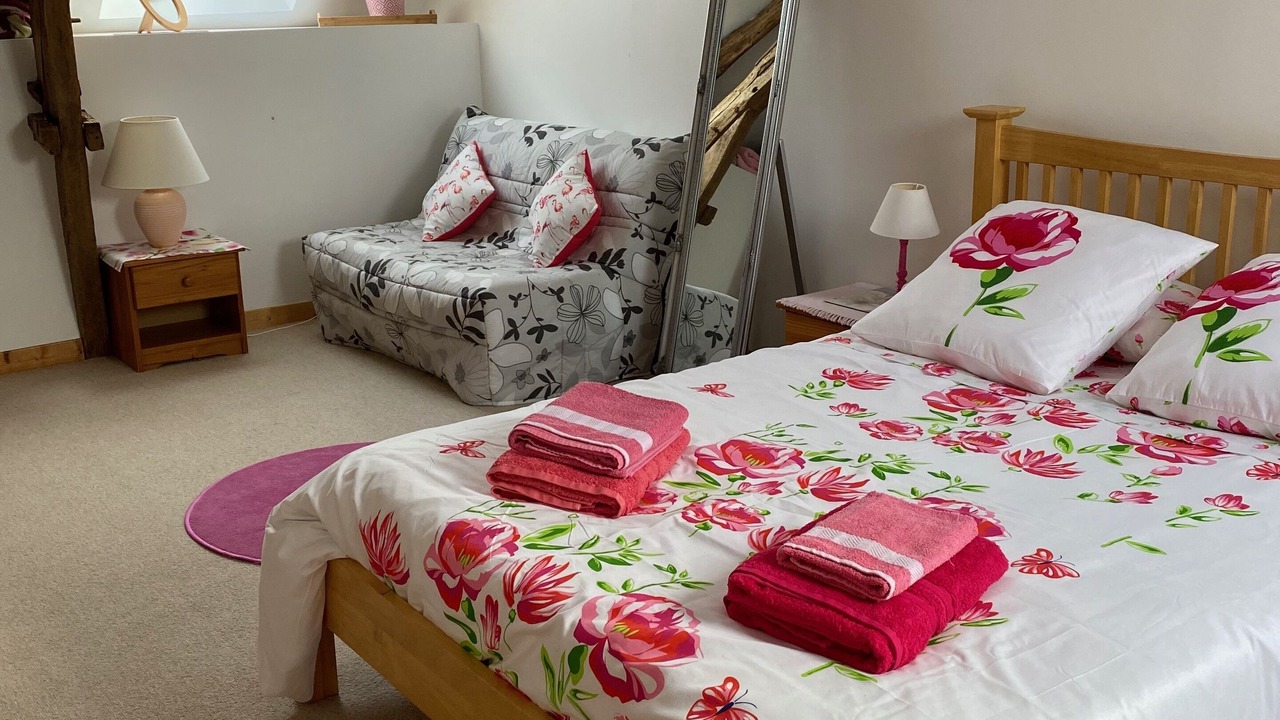 Photo of Bedroom in Plouguenast
