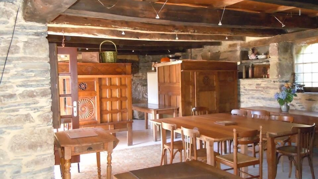 Photo of Others in Loqueffret