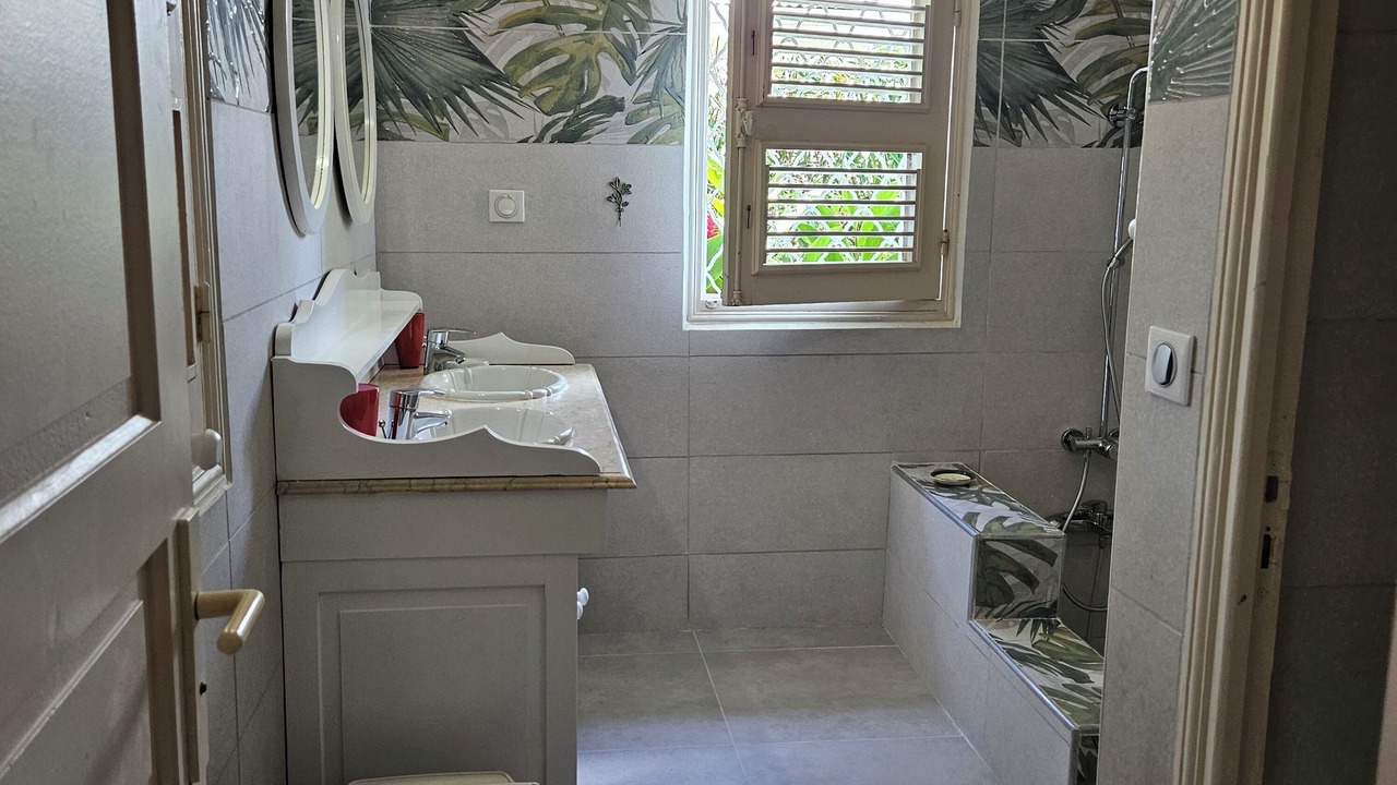 Photo of Bathroom in Saint-Francois