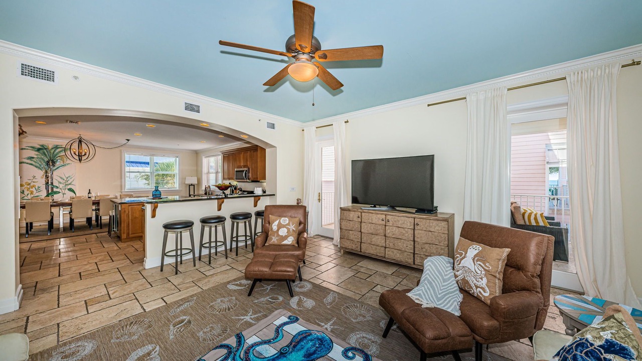 Photo of Livingroom in Sand Key