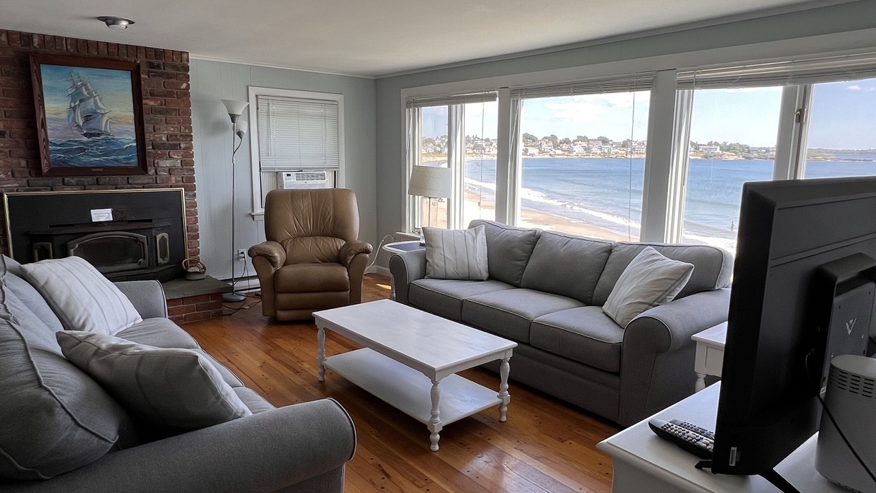 Photo of Livingroom in Bonnet Shores