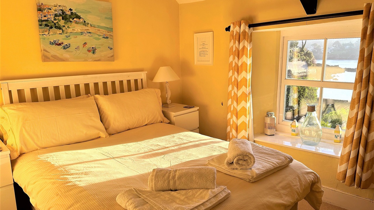 Photo of Bedroom in Fowey