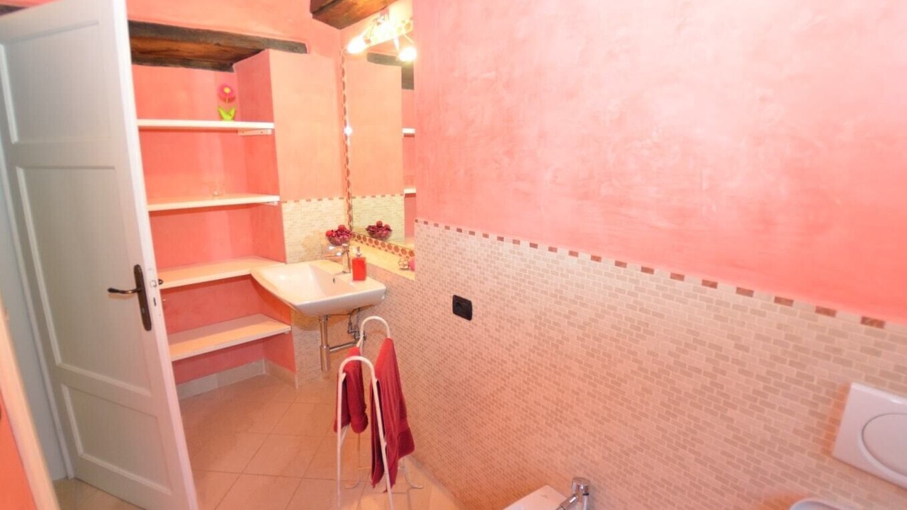 Photo of Bathroom in Vicopelago