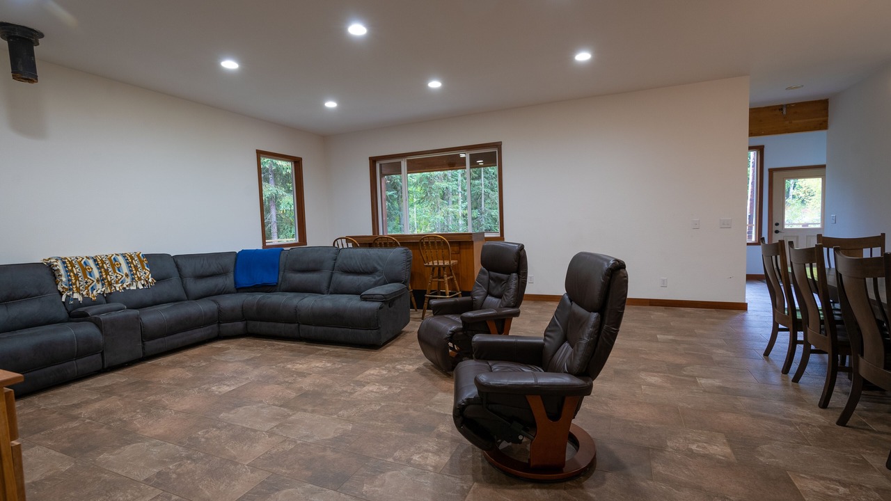 Photo of Livingroom in Cooper Landing