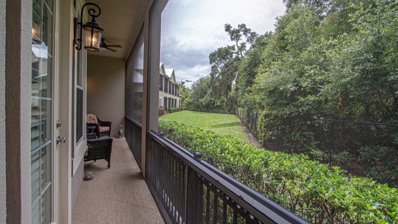 Photo of Patio Balcony in American Beach