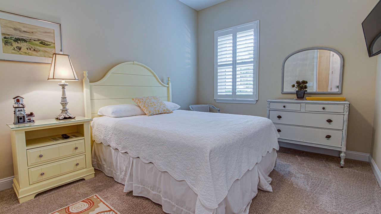 Photo of Bedroom in American Beach