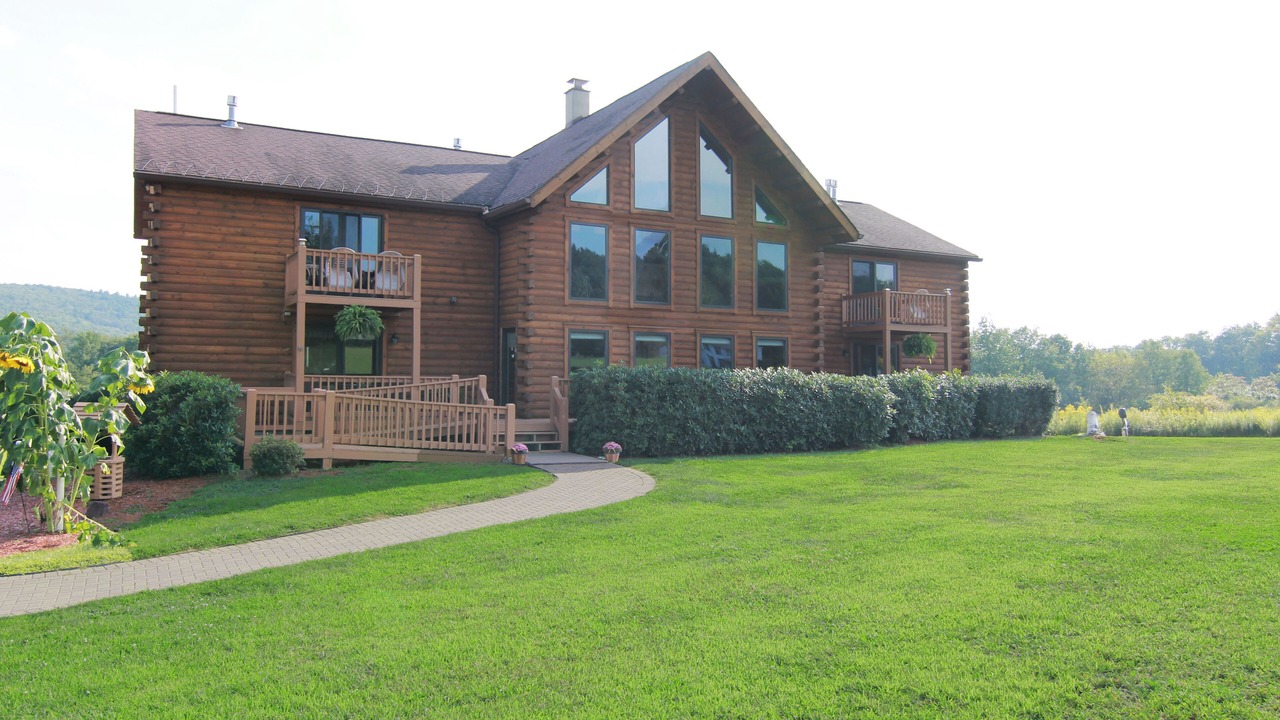 Photo of Outdoor in Aquashicola
