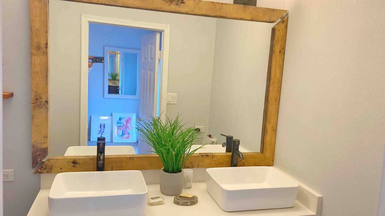 Photo of Bathroom in Continental Villas