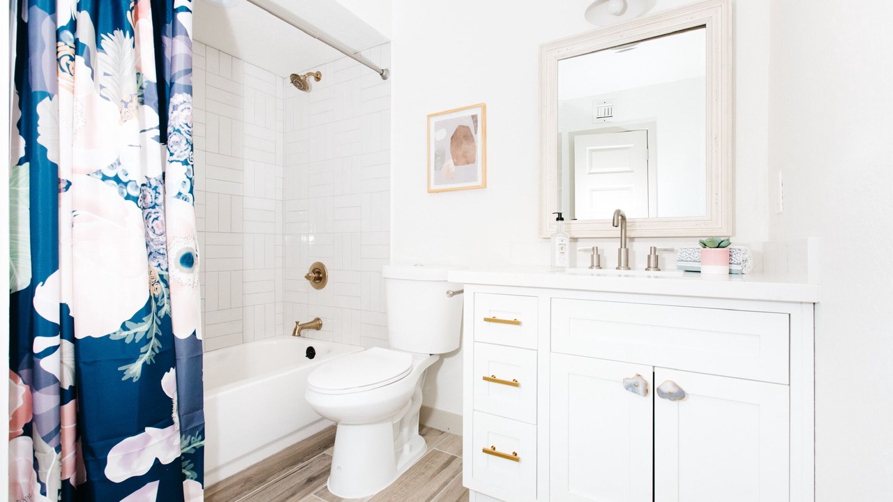Photo of Bathroom in Scottsdale Estates Eleven