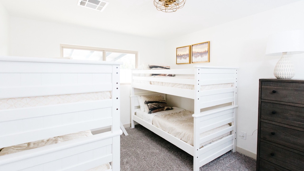 Photo of Bedroom in Scottsdale Estates Eleven