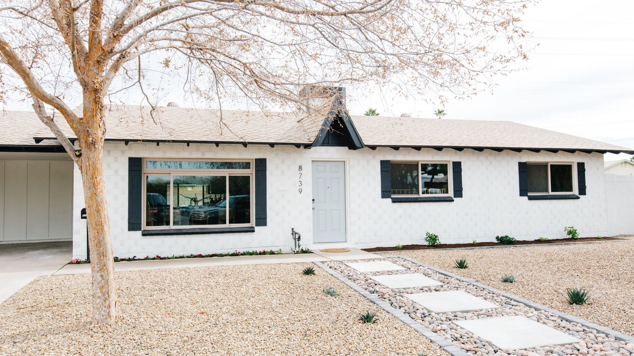 Photo of Outdoor in Scottsdale Estates Eleven