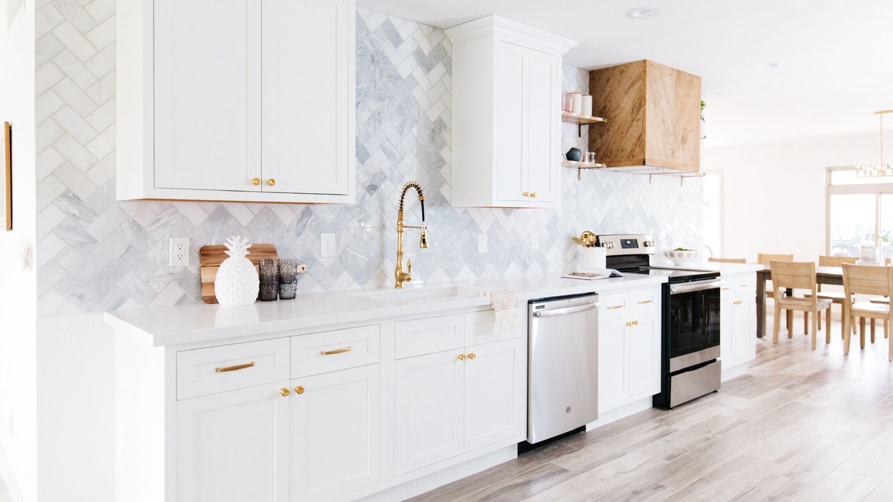 Photo of Kitchen in Scottsdale Estates Eleven