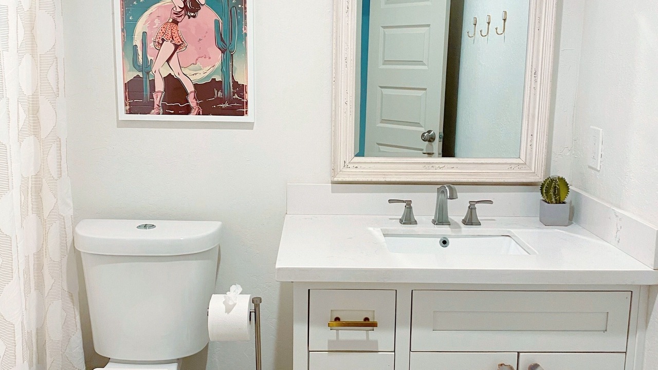 Photo of Bathroom in Scottsdale Estates Eleven