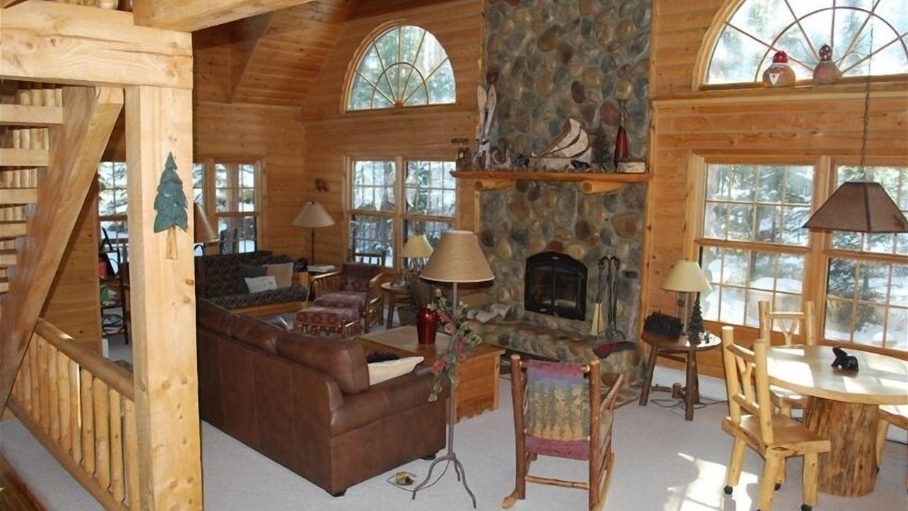 Photo of Outdoor in Eagle River