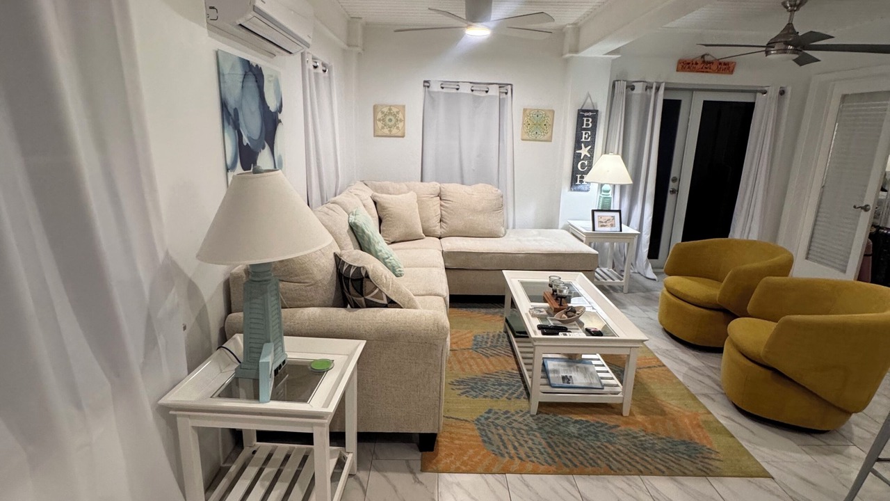 Photo of Livingroom in Cane Bay