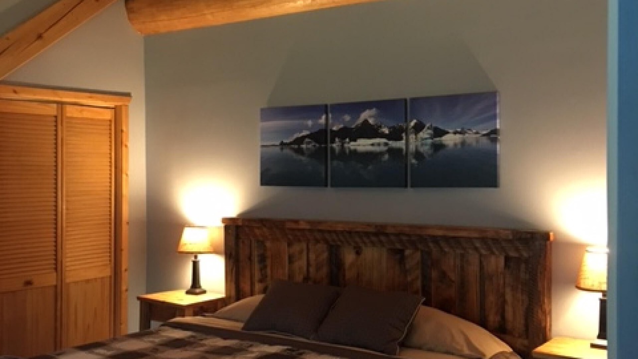 Photo of Bedroom in Crown Point