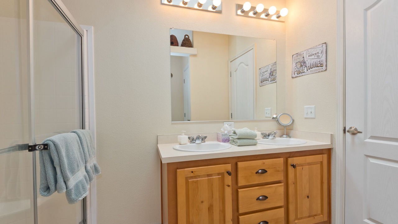 Photo of Bathroom in Port Angeles