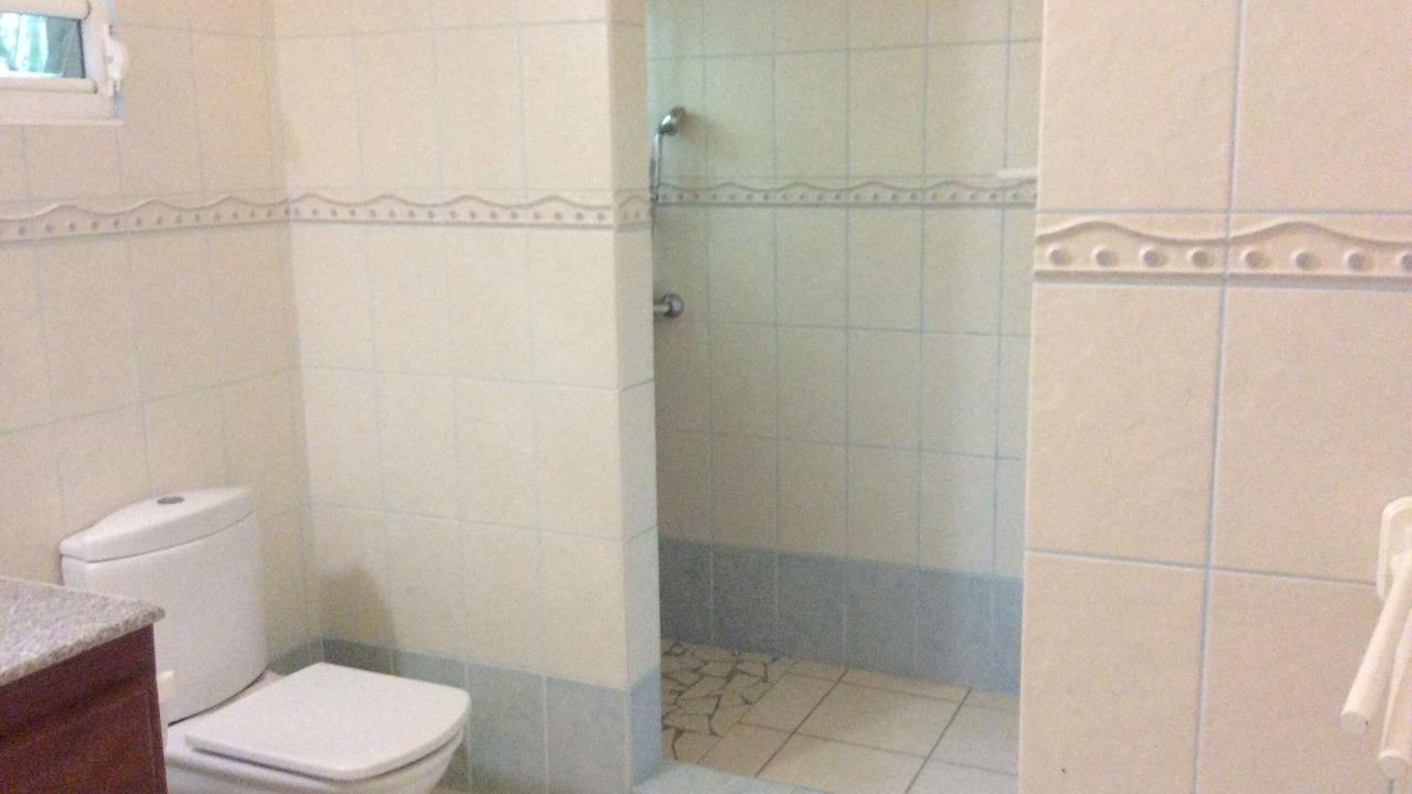 Photo of Bathroom in Cafeiere