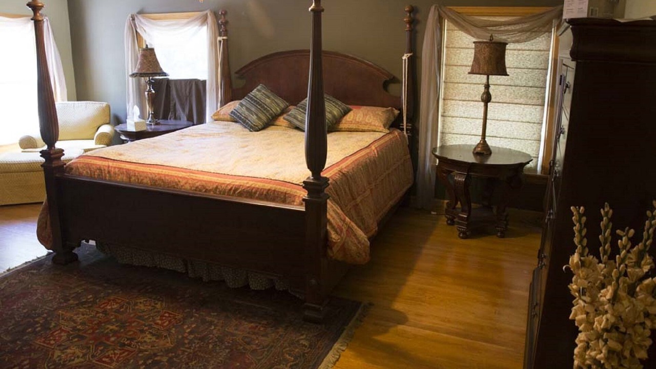 Photo of Bedroom in Baraboo
