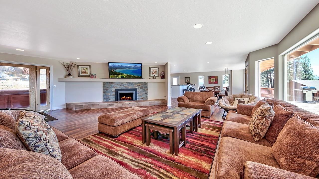 Photo of Livingroom in Zephyr Cove