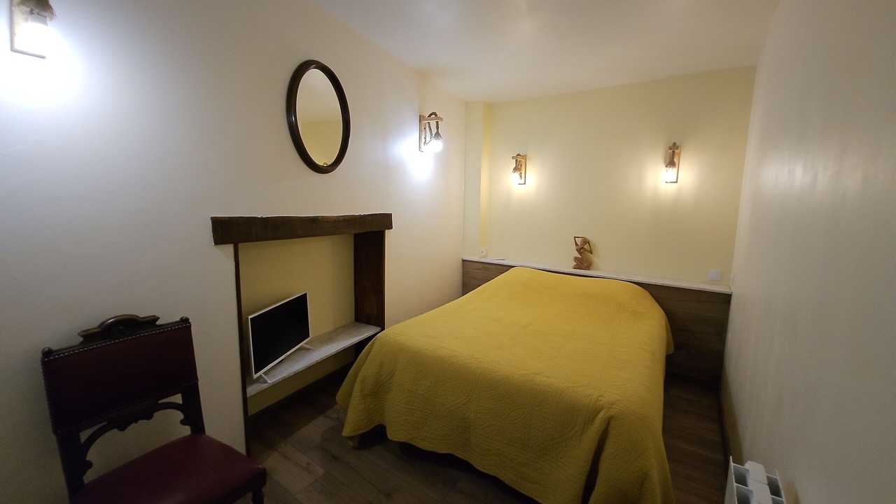 Photo of Bedroom in Perche-en-Noce