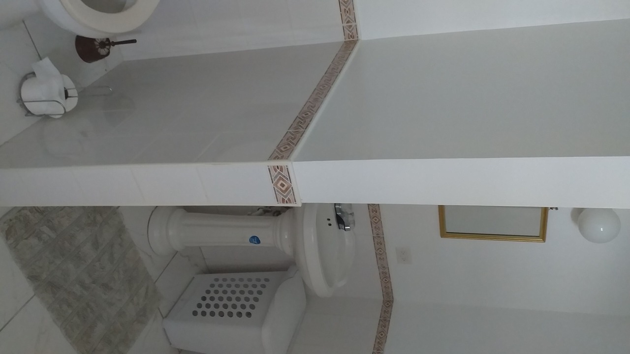 Photo of Bathroom in Dunmore Town