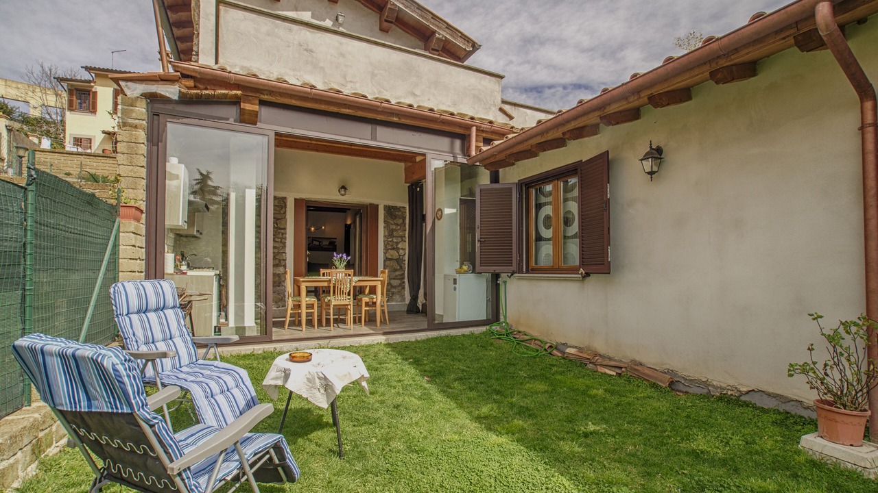 Photo of Outdoor in Lake Bracciano