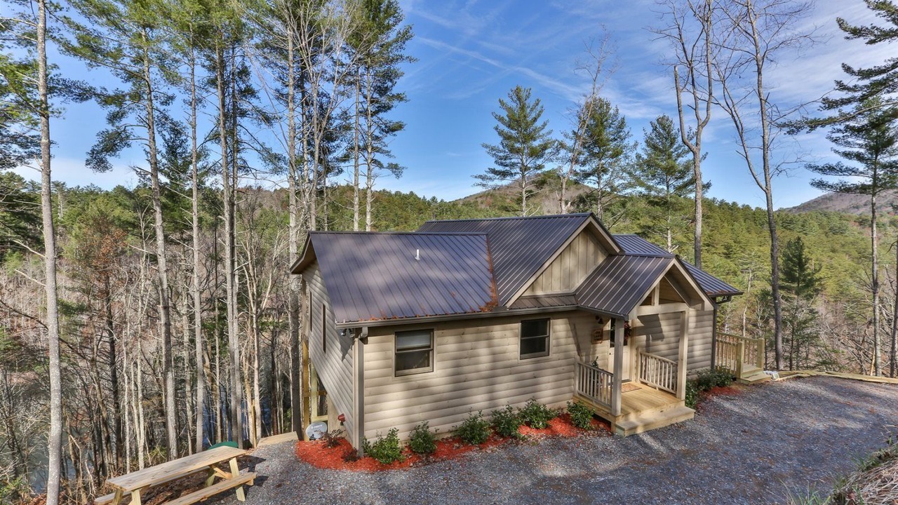 Photo of Outdoor in Cherry Log