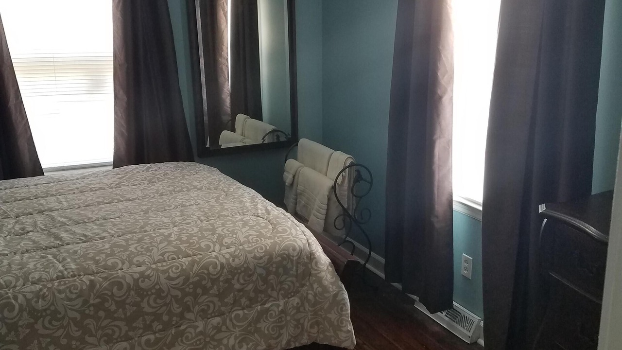 Photo of Bedroom in Altavista
