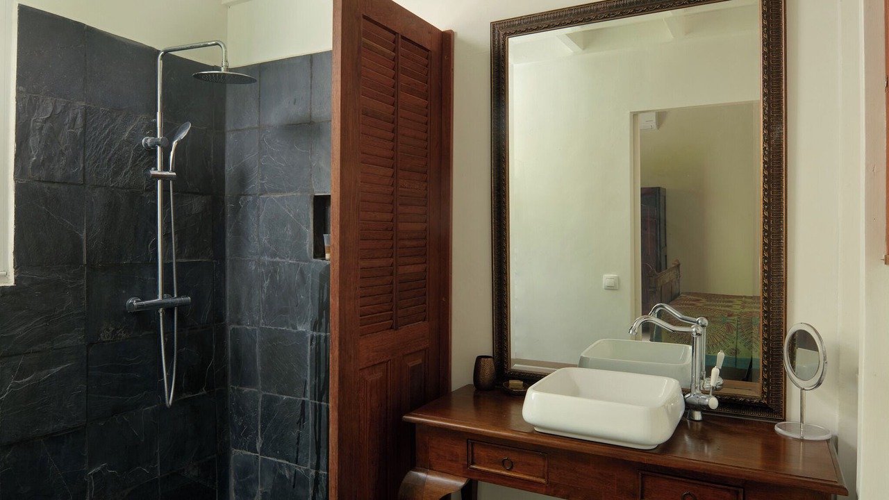 Photo of Bathroom in Cafeiere