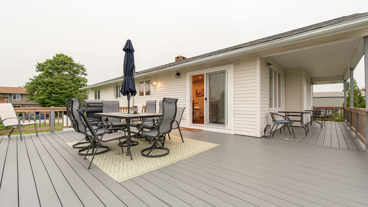 Photo of Outdoor in Eastward Look