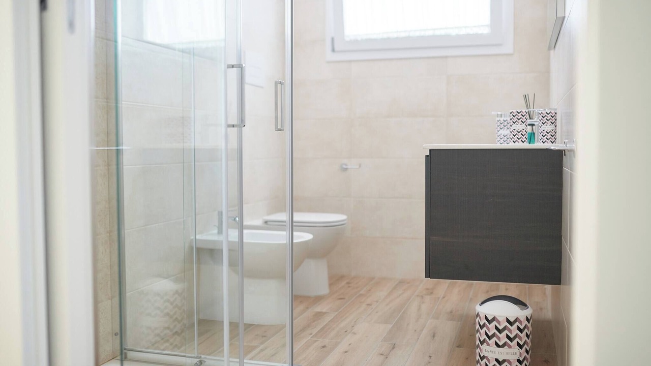 Photo of Bathroom in Faro