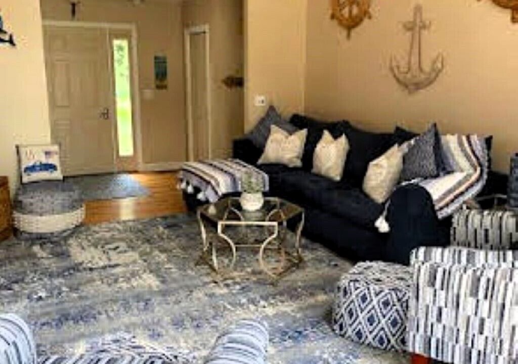 Photo of Livingroom in South Kingstown