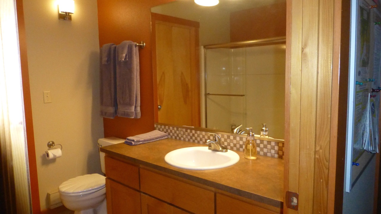 Photo of Bathroom in Manzanita
