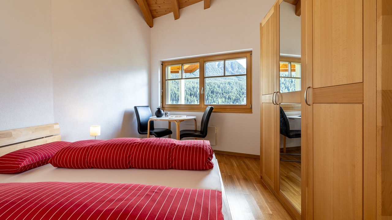 Photo of Bedroom in Engadin Scoul