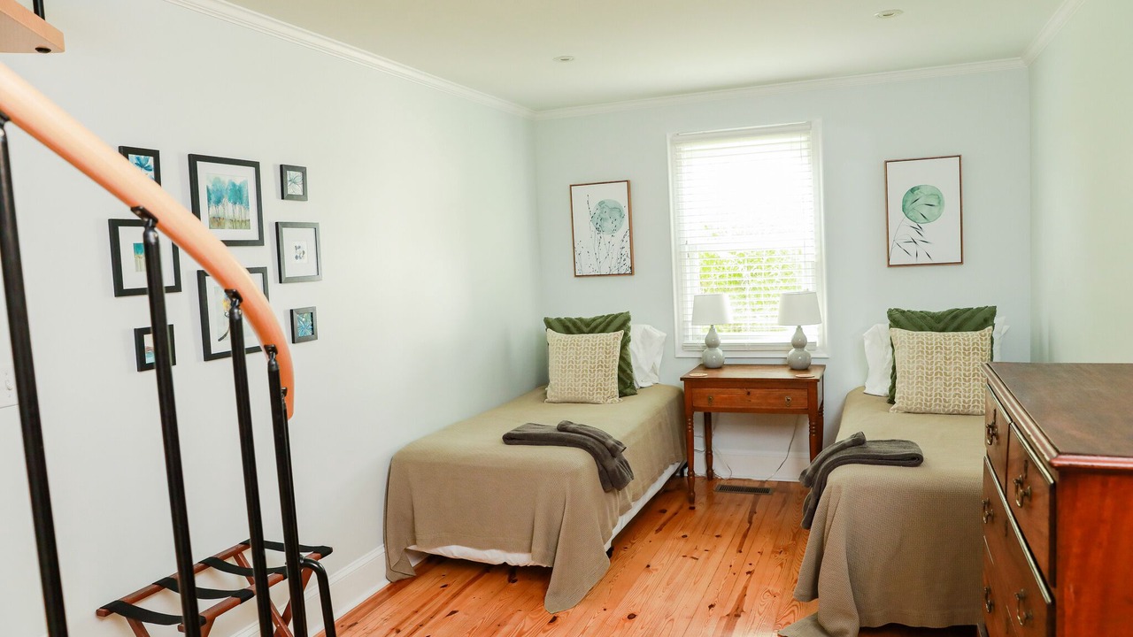 Photo of Bedroom in Schuyler