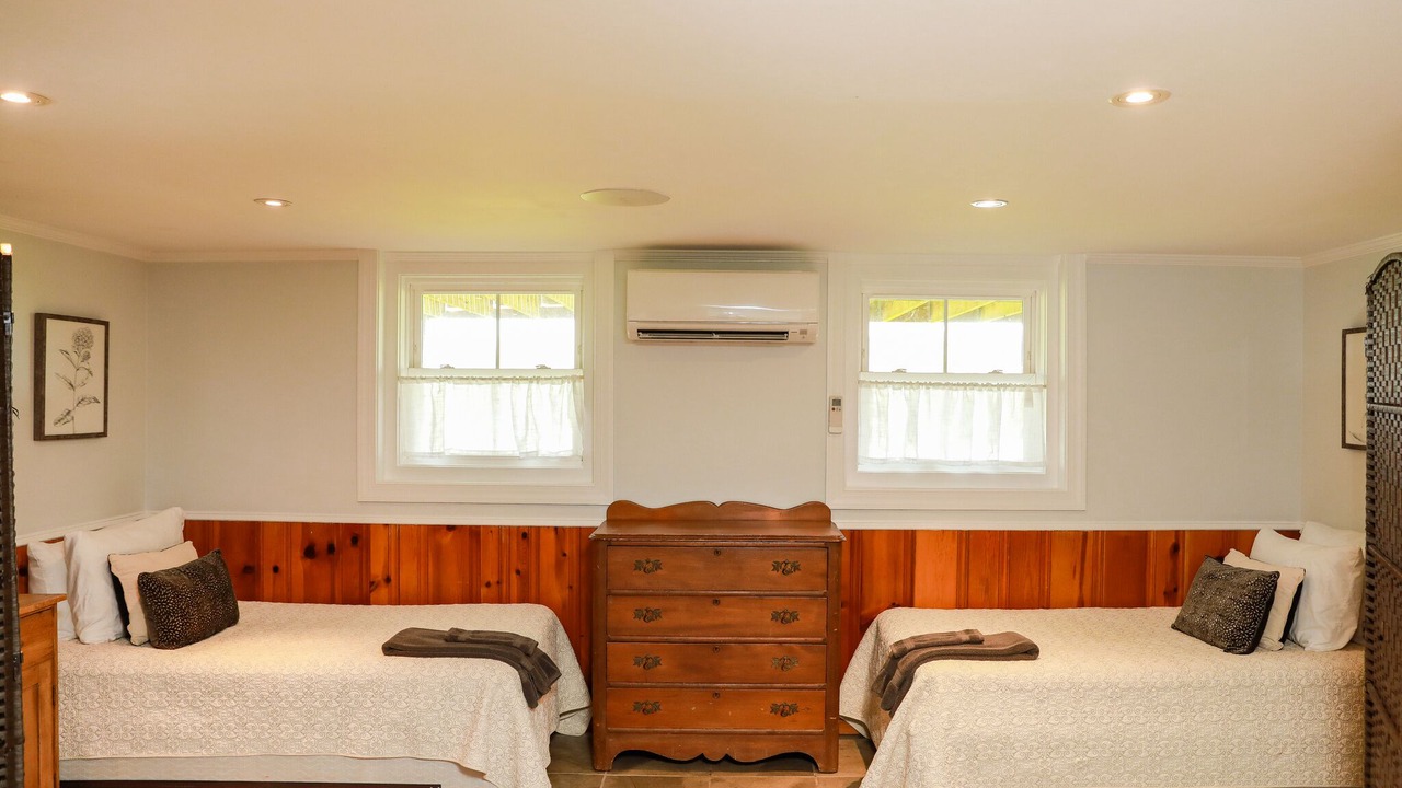 Photo of Bedroom in Schuyler