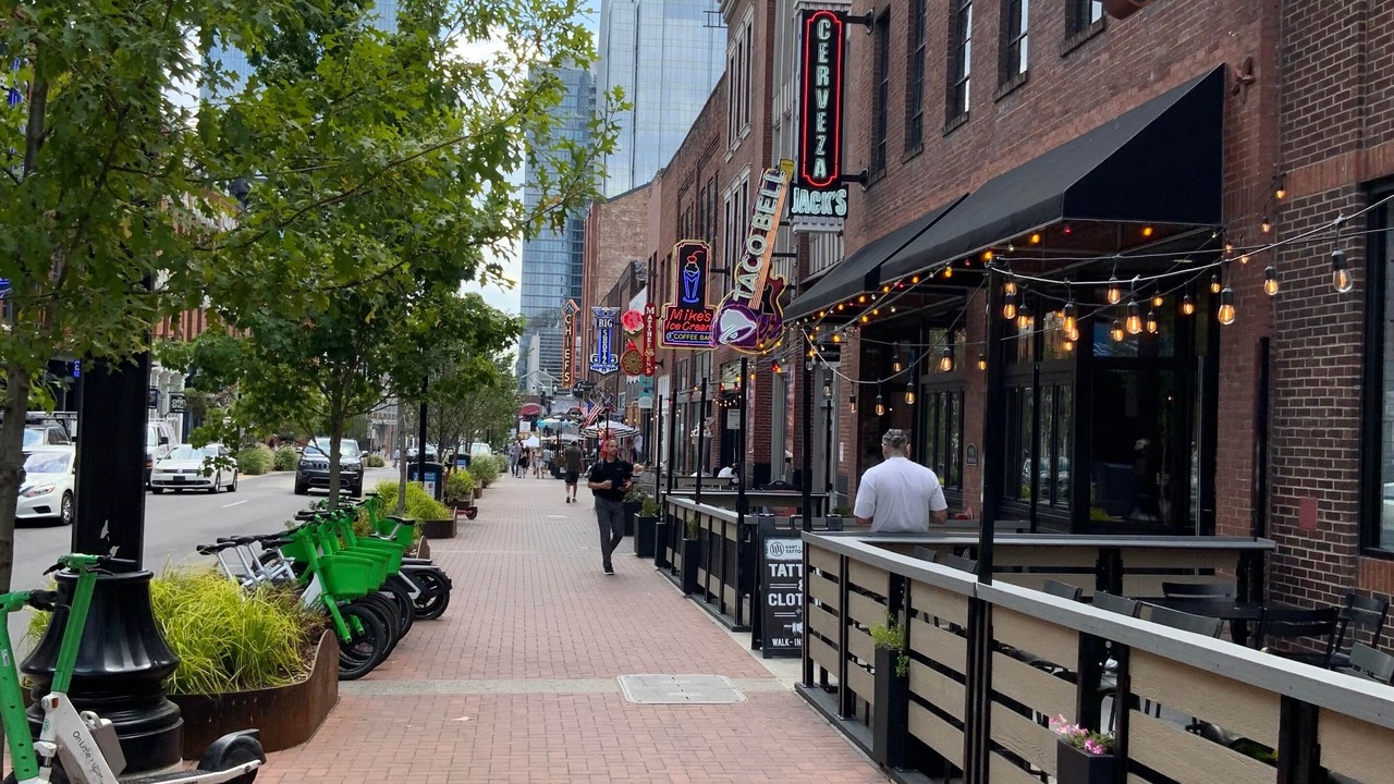 Photo of Others in Downtown Nashville