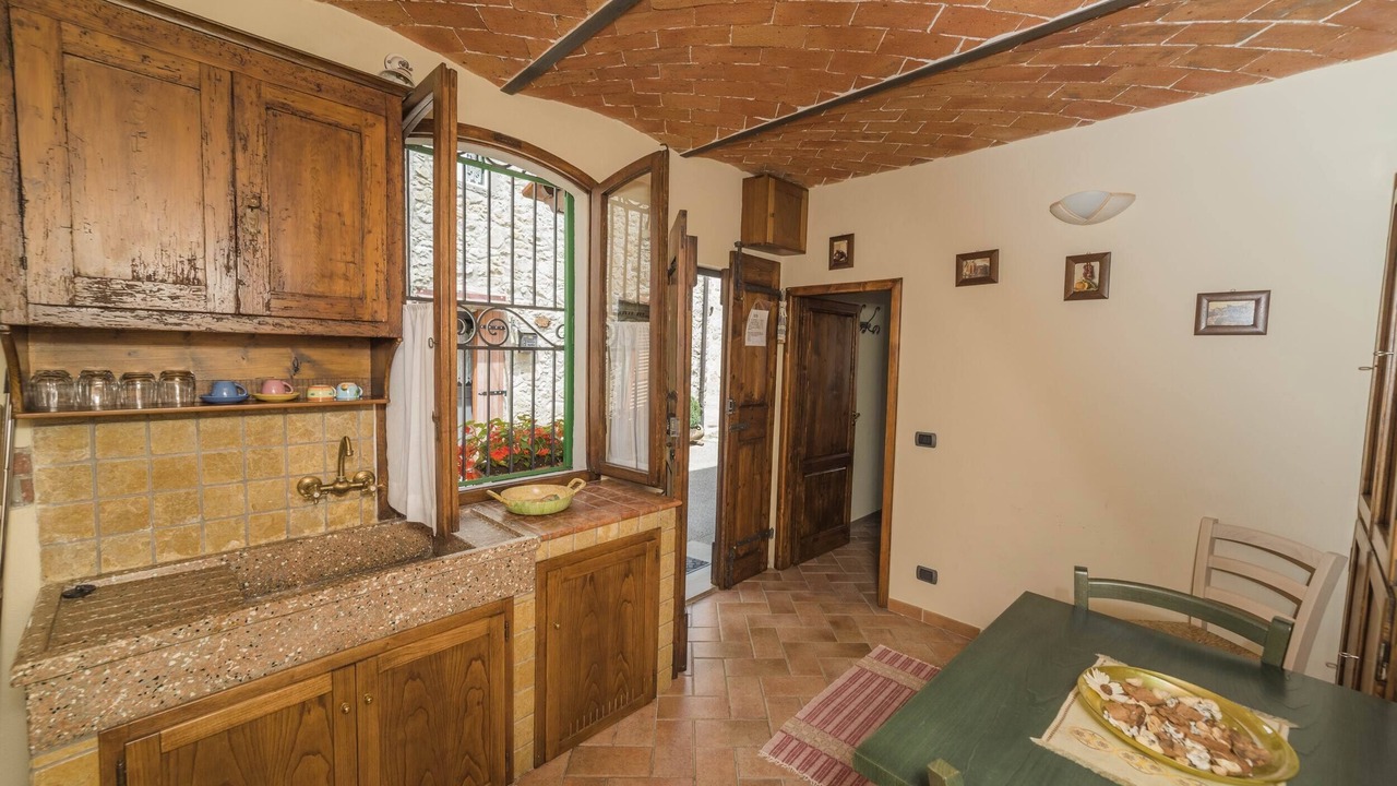 Photo of Kitchen in Saturnana