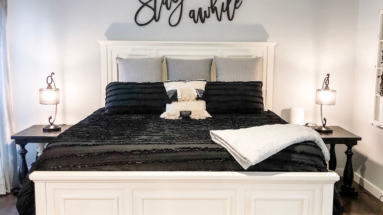 Photo of Bedroom in Holly Lake Ranch