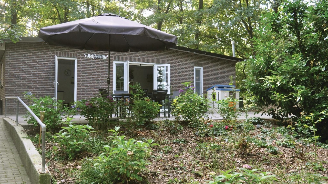 Photo of Others in Leende