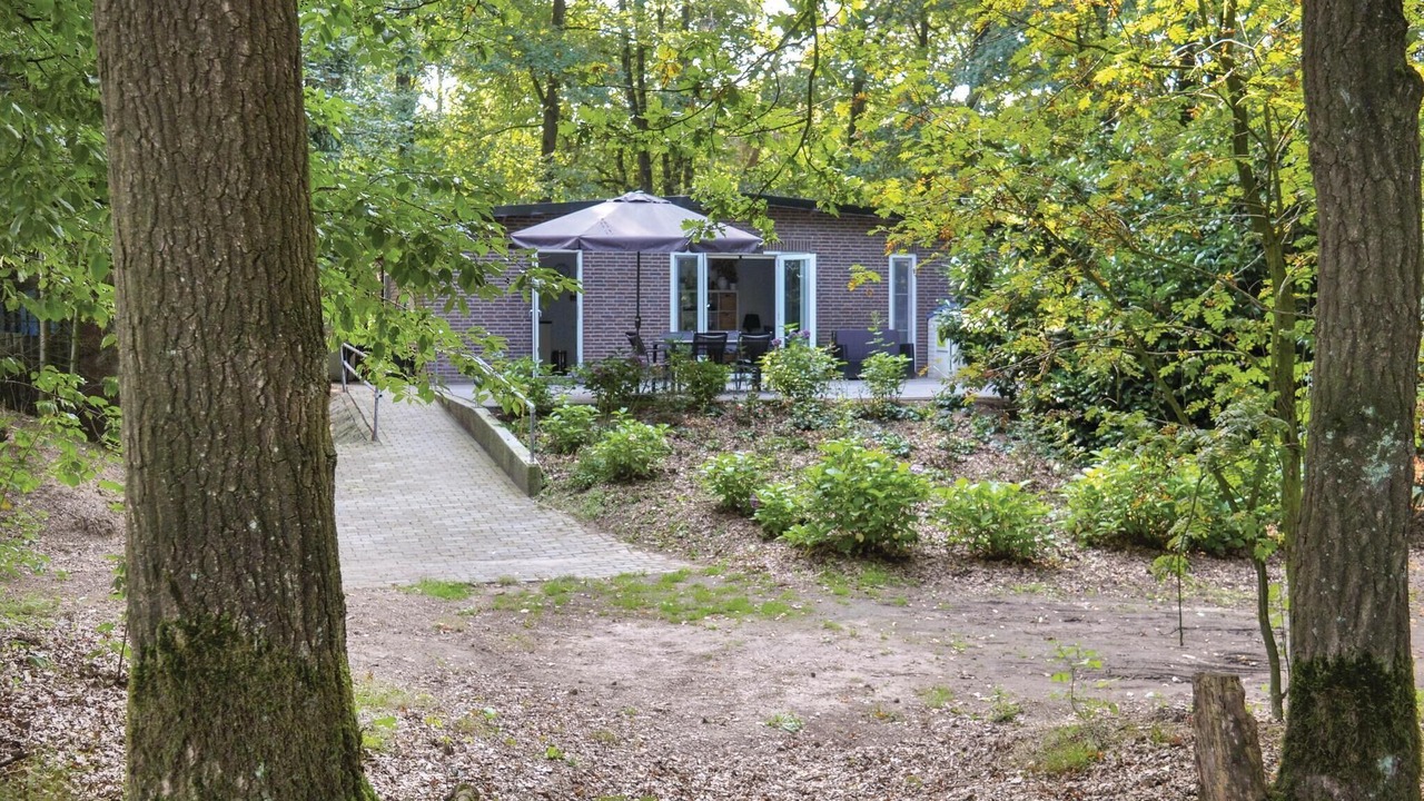 Photo of Others in Leende