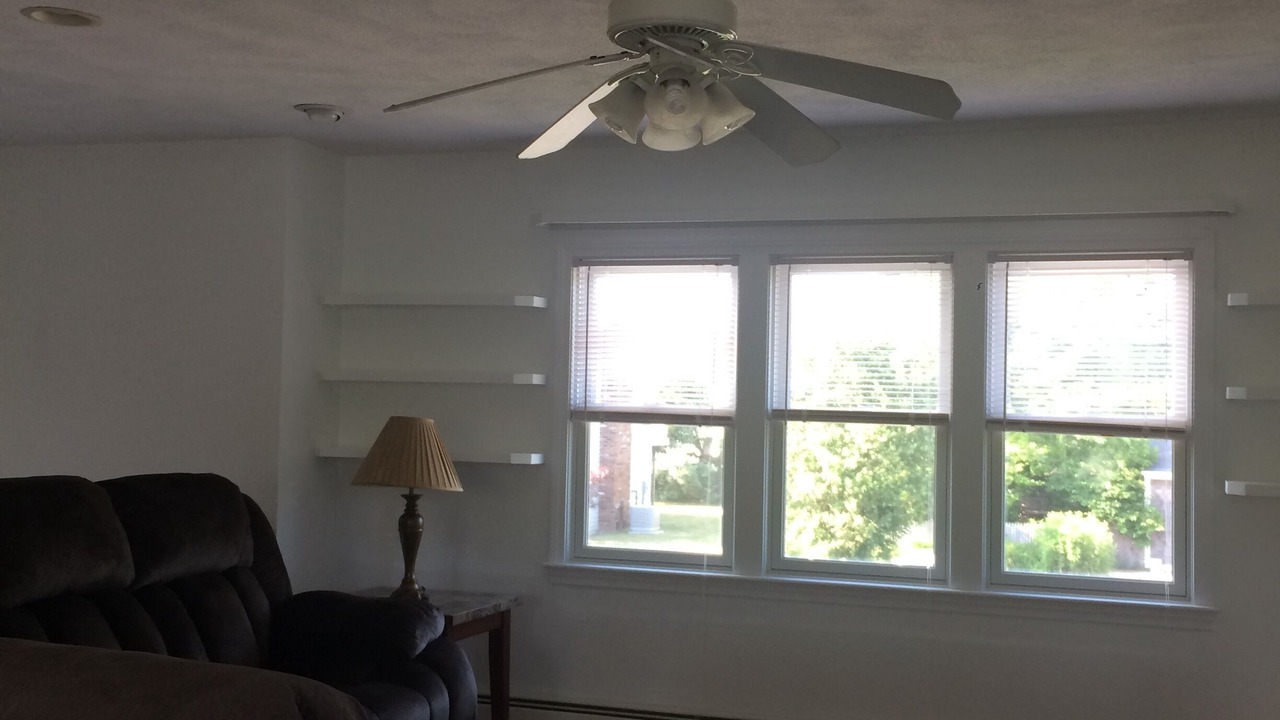 Photo of Livingroom in Eastward Look
