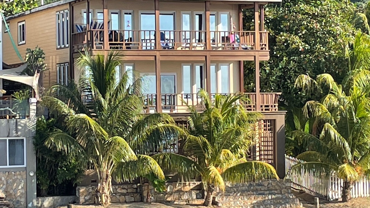 Photo of Others in Antoneys Cay