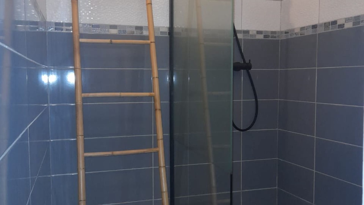 Photo of Bathroom in Le Moule