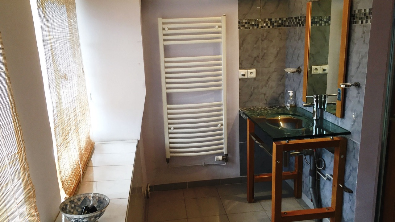 Photo of Bathroom in Chambon-sur-Cisse